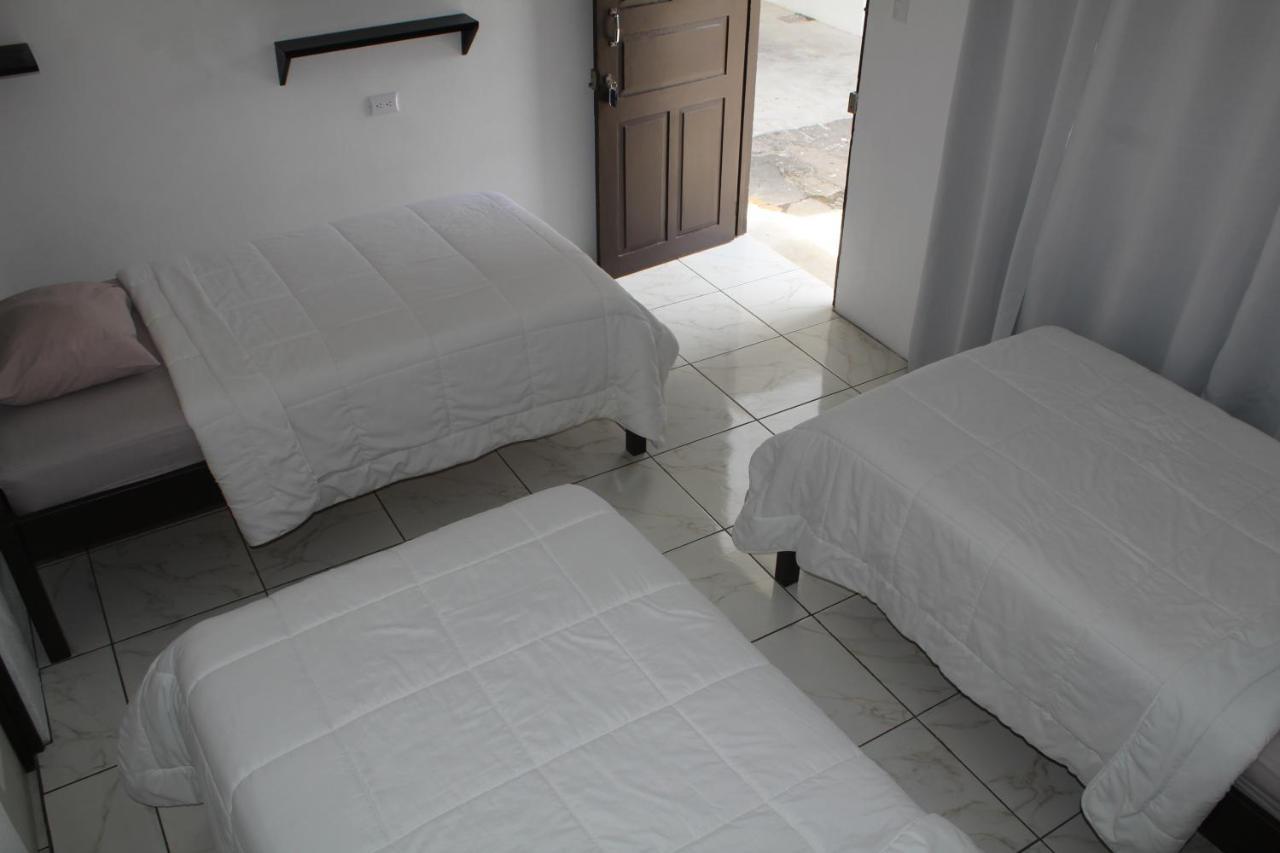 Hotel Canas Экстерьер фото