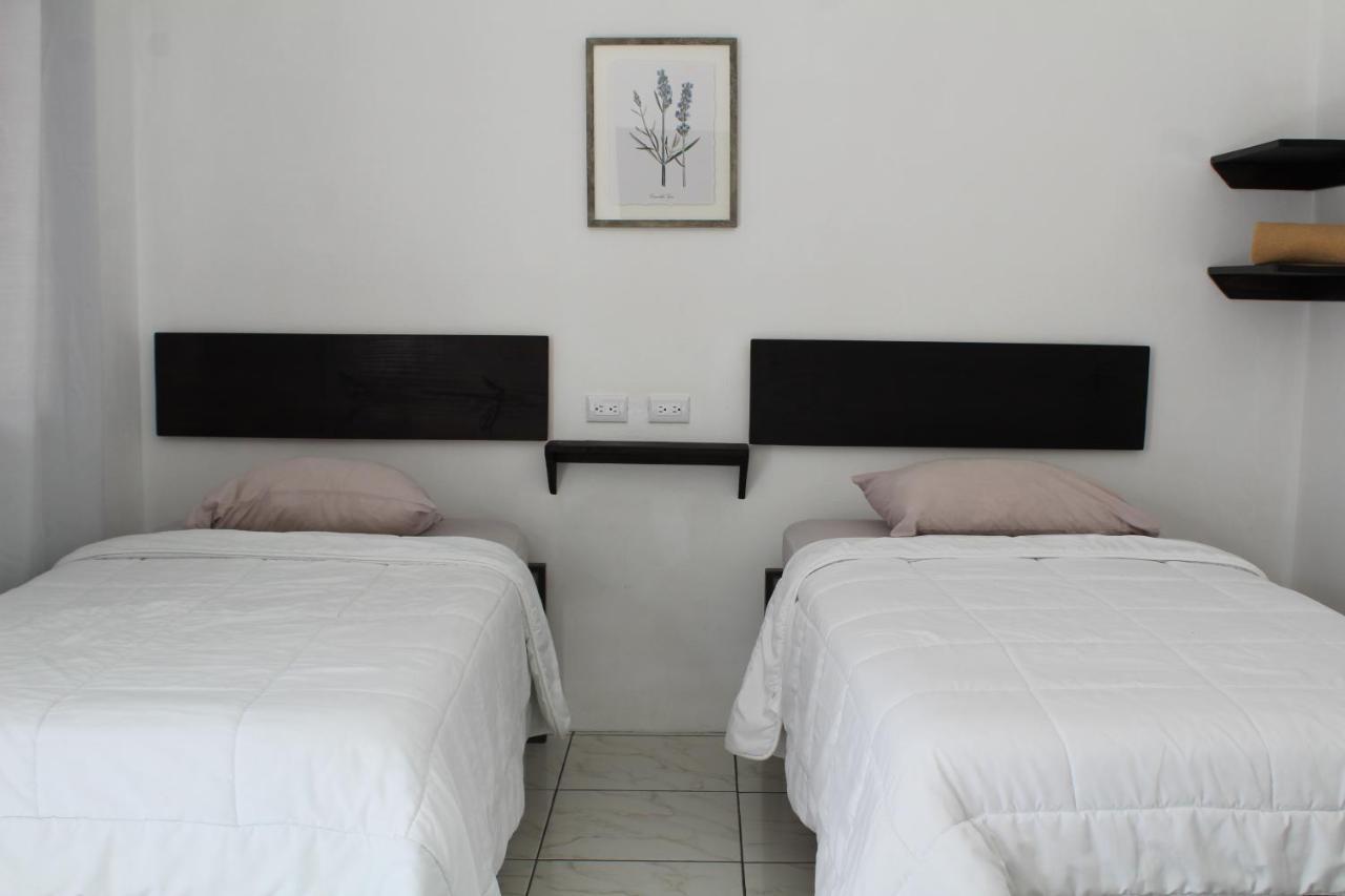 Hotel Canas Экстерьер фото