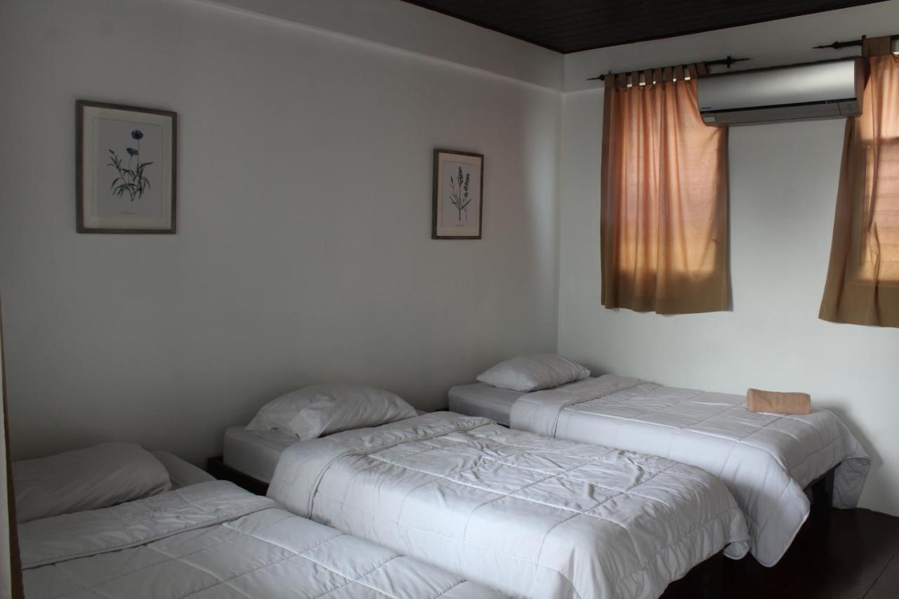 Hotel Canas Экстерьер фото