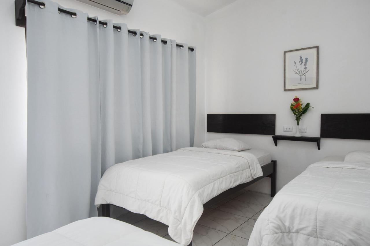 Hotel Canas Экстерьер фото